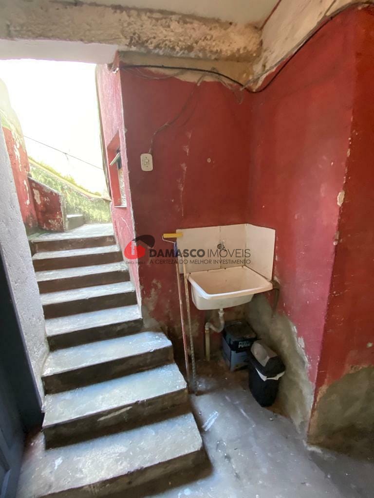 Casa à venda com 2 quartos, 170m² - Foto 19