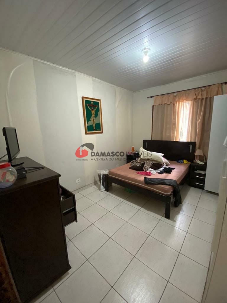 Casa à venda com 2 quartos, 170m² - Foto 5