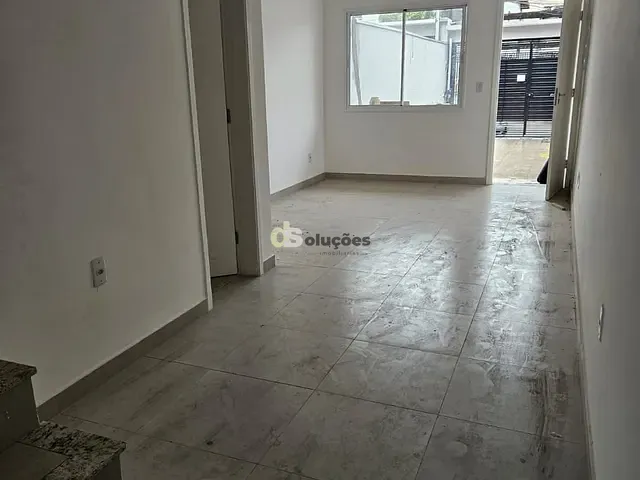 Casa 2 quartos e 3 banheiros, à venda, no bairro Jardim Ester em São Paulo