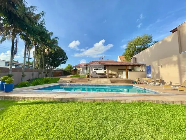 Casa com 1166m² 3 quartos e 3 banheiros, à venda, no bairro Centro em Rolândia