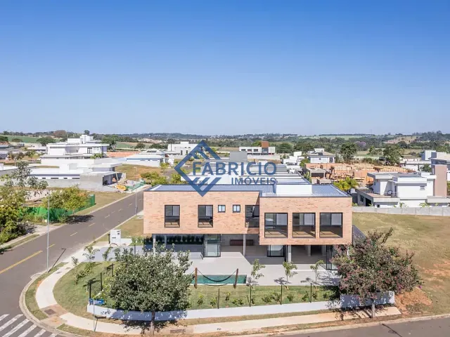 Casa com 540m² 4 quartos e 5 banheiros, à venda, no bairro Residencial Campo Camanducaia em Jaguariúna