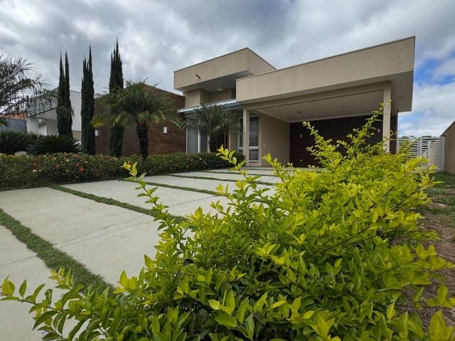 Casa com 1000m² 5 quartos e 5 banheiros, à venda, no bairro AO em Boituva