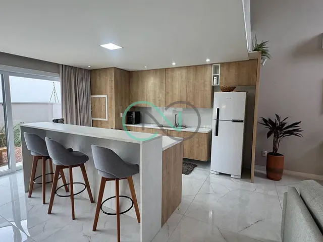 Casa 2 quartos e 3 banheiros, para alugar, no bairro Centenário em Sapiranga