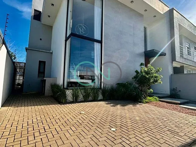 Casa 2 quartos e 3 banheiros, para alugar, no bairro Centenário em Sapiranga