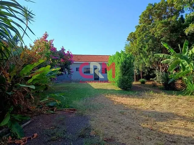 Casa com 660m² 1 quarto e 1 banheiro, à venda, no bairro Parque Residencial Laranjeiras II em Taquaritinga