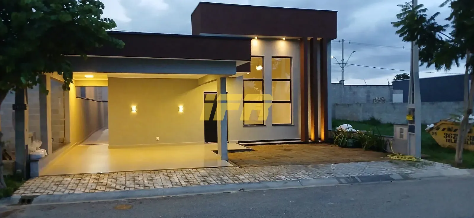 Casa, 3 quartos, 179 m² - Foto 1