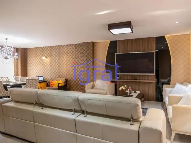 Casa com 630m² 4 quartos e 5 banheiros, à venda, no bairro Vila Monumento em São Paulo