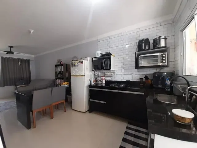 Casa com 146m² 2 quartos e 1 banheiro, à venda, no bairro Condomínio Vila das Tulipas em Holambra