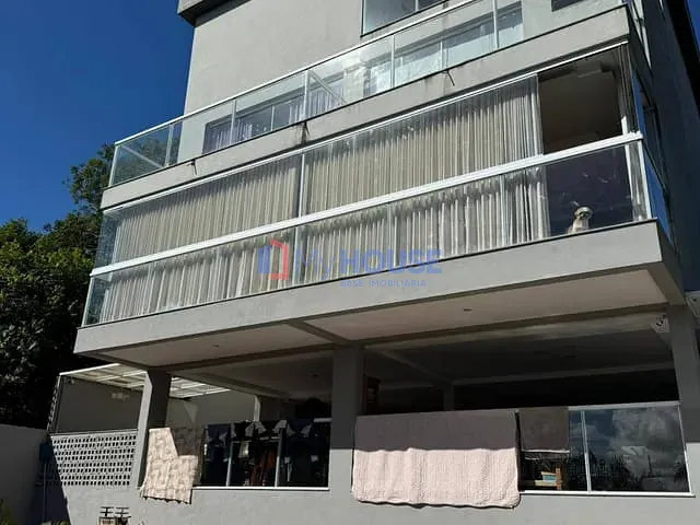 Casa com 450m² 5 quartos e 7 banheiros, à venda ou para alugar, no bairro Nossa Senhora da Vitória em Ilhéus