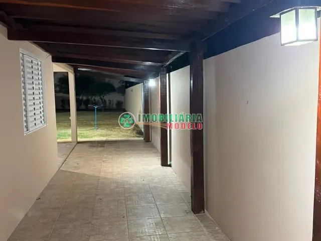 Casa 2 quartos e 2 banheiros, à venda, no bairro 0 em Canarana