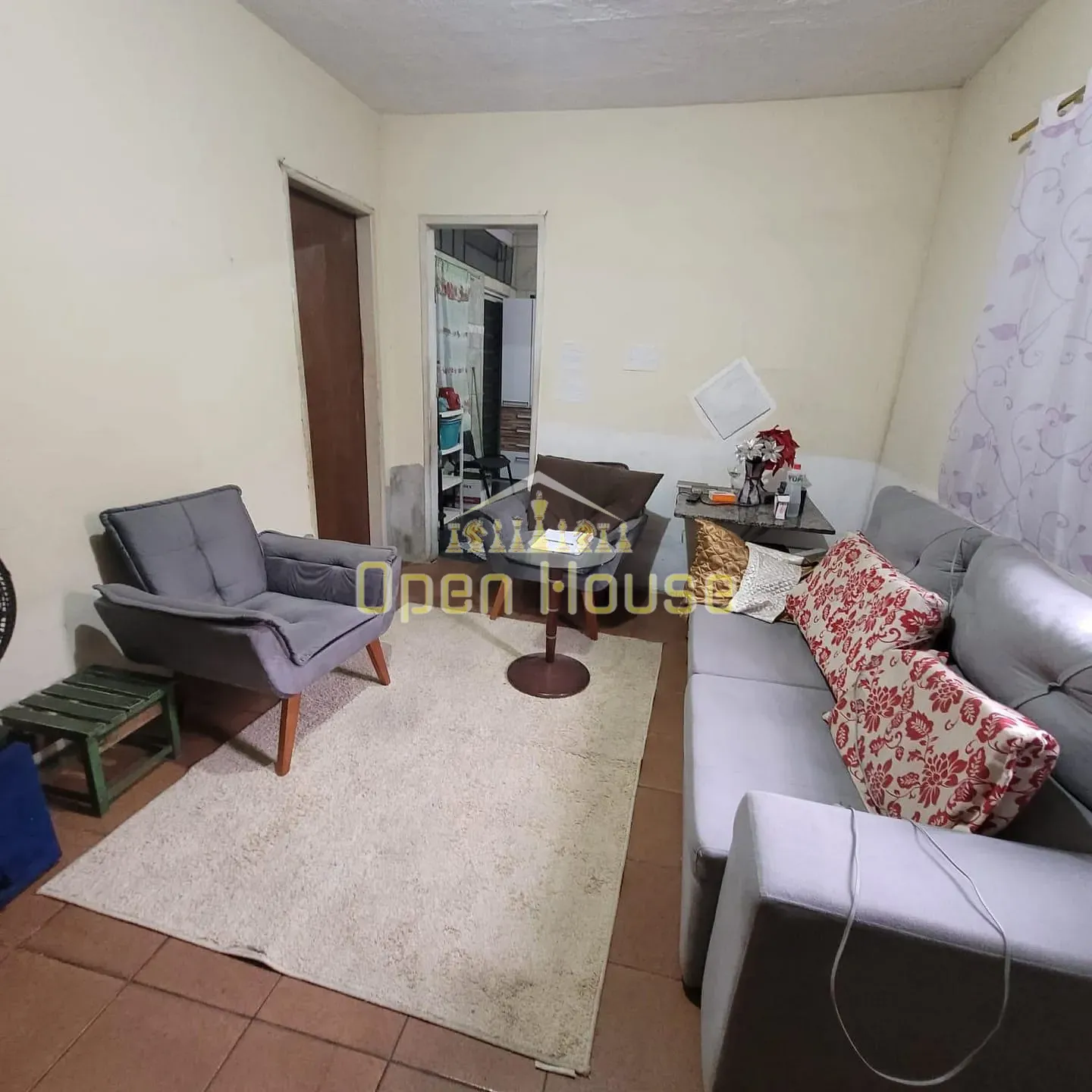 Casa, 5 quartos, 196 m² - Foto 1