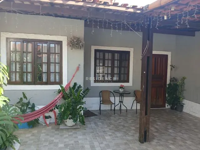 Casa 4 quartos e 3 banheiros, à venda, no bairro Casa de Pedra em Volta Redonda