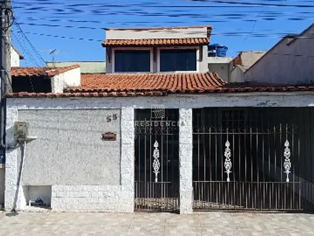 Casa 4 quartos e 3 banheiros, à venda, no bairro Casa de Pedra em Volta Redonda