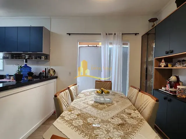 Casa com 250m² 3 quartos e 4 banheiros, à venda, no bairro Tupi em Praia Grande