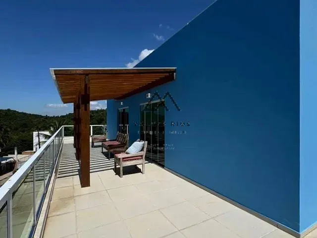 Casa 4 quartos e 5 banheiros, à venda ou para alugar, no bairro Nossa Senhora da Vitória em Ilhéus