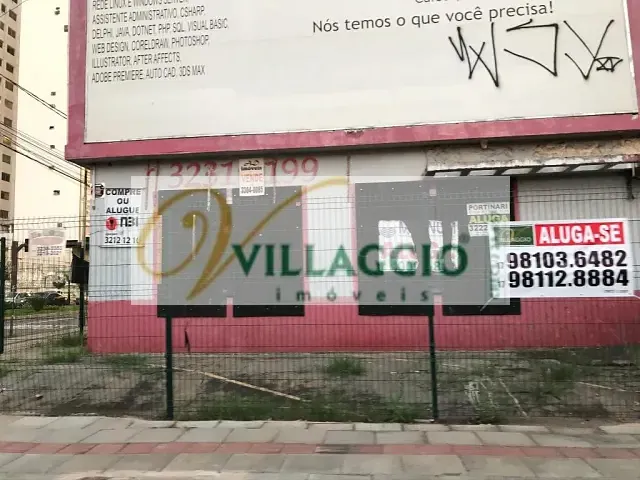 Casa com 240m², à venda ou para alugar, no bairro Centro em São José do Rio Preto