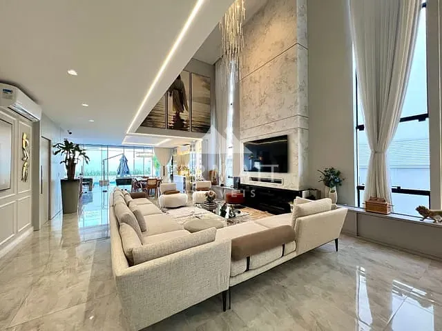 Casa com 365m² 3 quartos e 3 banheiros, à venda, no bairro Itoupava Central em Blumenau