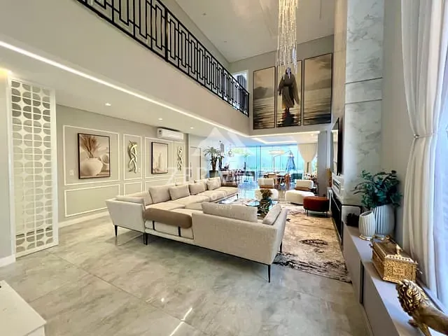 Casa com 365m² 3 quartos e 3 banheiros, à venda, no bairro Itoupava Central em Blumenau