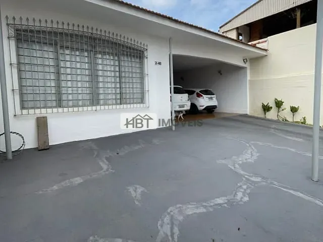 Casa 3 quartos e 4 banheiros, à venda, no bairro Vila Cidade Universitária em Bauru