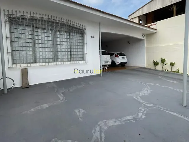 Casa 3 quartos e 4 banheiros, à venda, no bairro Vila Cidade Universitária em Bauru
