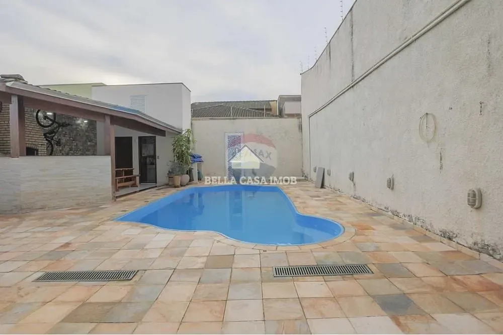 Casa, 3 quartos, 292 m² - Foto 38