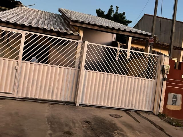 Casa com 160m² 2 quartos e 1 banheiro, à venda, no bairro Parque Imperial em Campos dos Goytacazes
