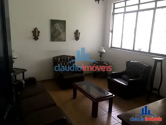 Casa 5 quartos e 1 banheiro, à venda, no bairro Ano Bom em Barra Mansa