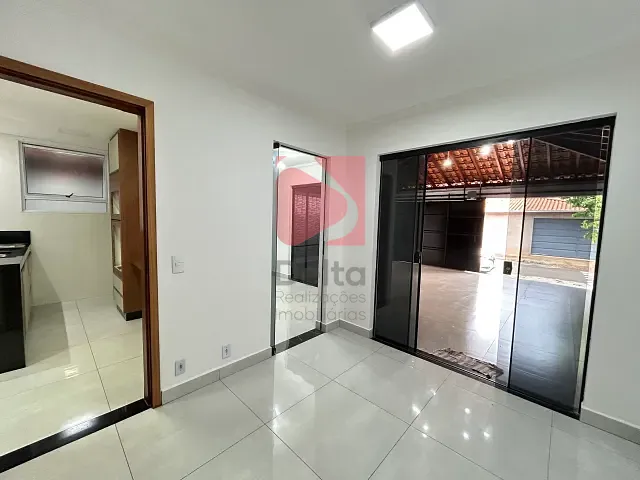 Casa 3 quartos e 1 banheiro, à venda, no bairro Parque Terras de Santa Maria em Pirassununga