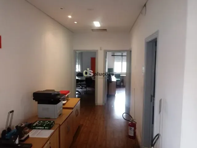 Casa com 700m² 15 quartos e 7 banheiros, à venda, no bairro Higienópolis em São Paulo