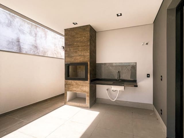 Casa com 371m² 3 quartos e 4 banheiros, à venda, no bairro Condomínio Primor das Torres em Cuiabá