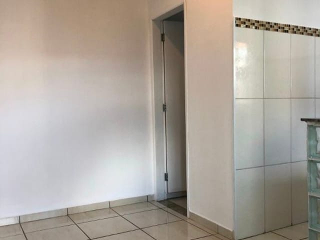 Foto do Casa - Casa de fundos com 2 dormitórios para alugar - Jardim Aurélia - Campinas/SP | H Maciel Imoveis