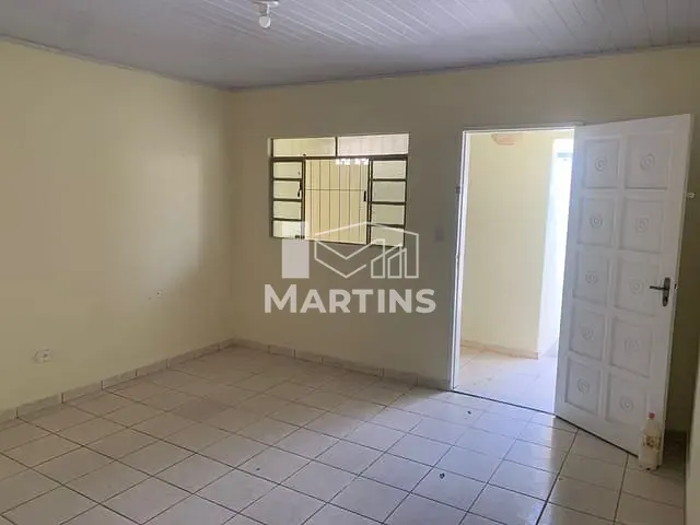 Casa para alugar, no bairro Jardim Catanduva em São Paulo