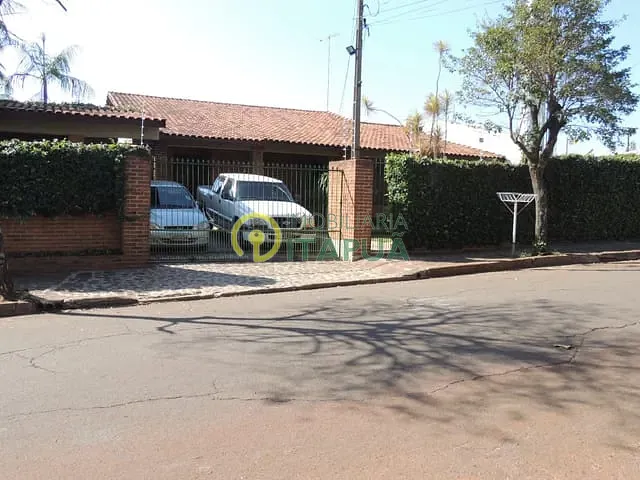 Casa com 456m² 4 quartos e 4 banheiros, à venda, no bairro Jardim Tabapuã em Londrina