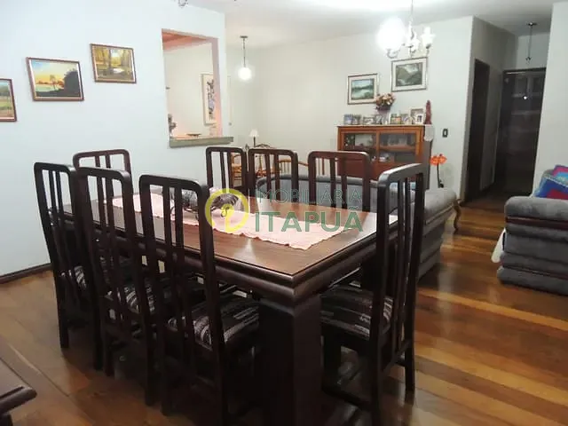 Casa com 456m² 4 quartos e 4 banheiros, à venda, no bairro Jardim Tabapuã em Londrina