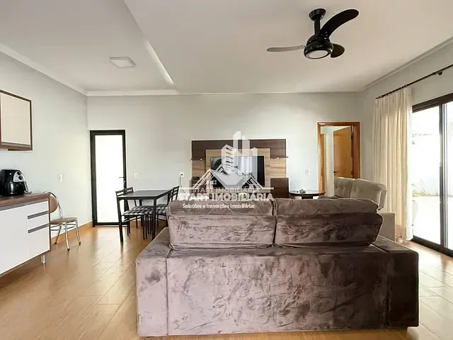 Casa 1 quarto e 3 banheiros, à venda, no bairro Pederneiras em Pederneiras