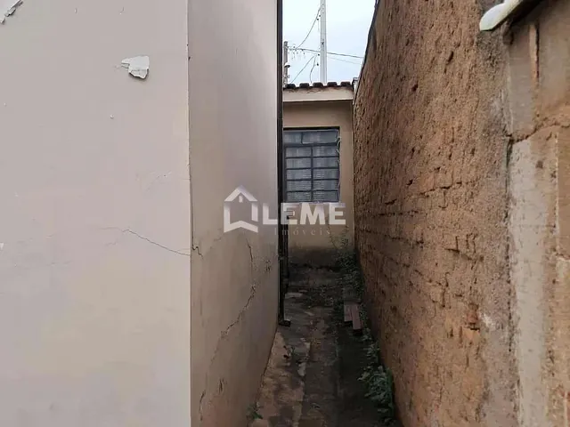 Casa com 312m² 2 quartos e 1 banheiro, à venda, no bairro Vila Formosa em São José do Rio Pardo
