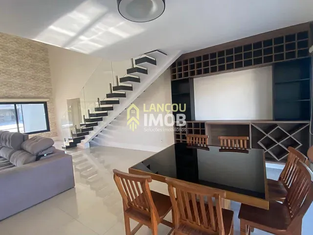 Casa 4 quartos e 4 banheiros, à venda, no bairro Aglomeração Urbana de Jundiaí em Cabreúva