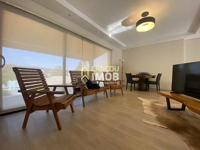 Casa 4 quartos e 4 banheiros, à venda, no bairro Aglomeração Urbana de Jundiaí em Cabreúva