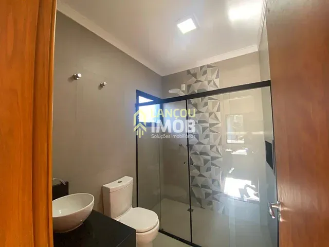 Casa 4 quartos e 4 banheiros, à venda, no bairro Aglomeração Urbana de Jundiaí em Cabreúva