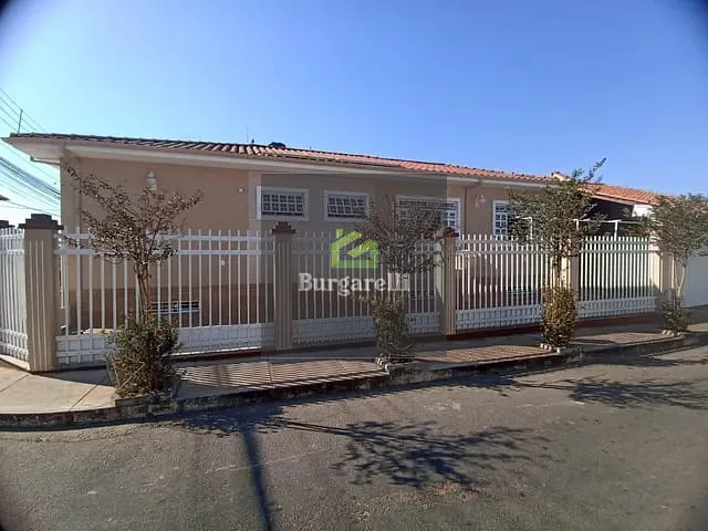Casa para alugar, no bairro Jardim Fabiana em Lavras