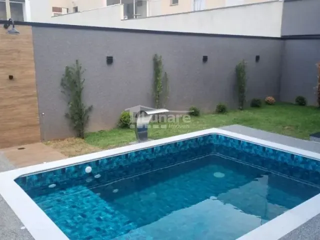Casa com 280m² 3 quartos e 4 banheiros, à venda, no bairro Jardim São Pedro em Mogi das Cruzes