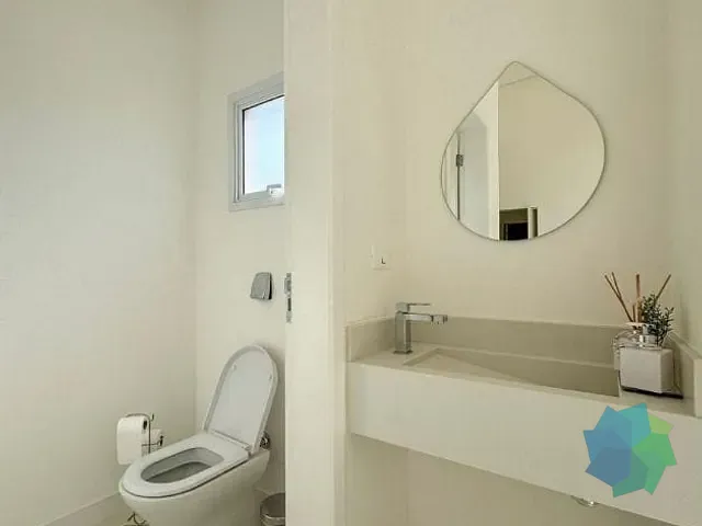 Casa com 465m² 3 quartos e 4 banheiros, à venda, no bairro Portal dos Bandeirantes em Salto