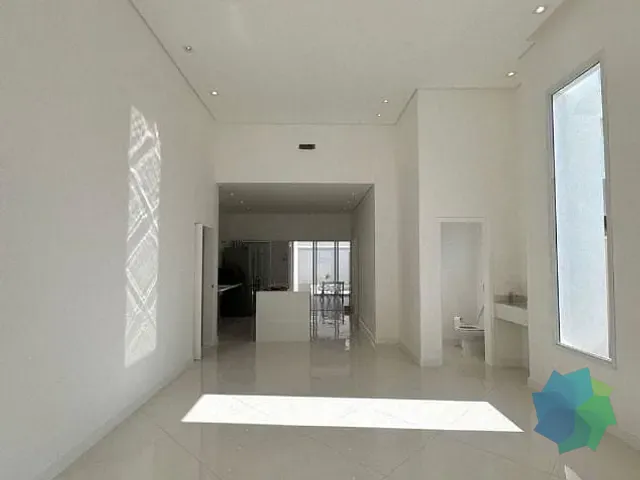 Casa com 465m² 3 quartos e 4 banheiros, à venda, no bairro Portal dos Bandeirantes em Salto