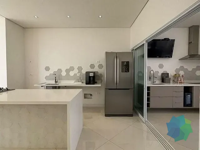 Casa com 465m² 3 quartos e 4 banheiros, à venda, no bairro Portal dos Bandeirantes em Salto