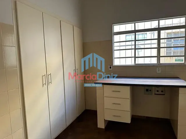 Casa com 416m² 3 quartos e 2 banheiros, à venda, no bairro Centro em Ituverava