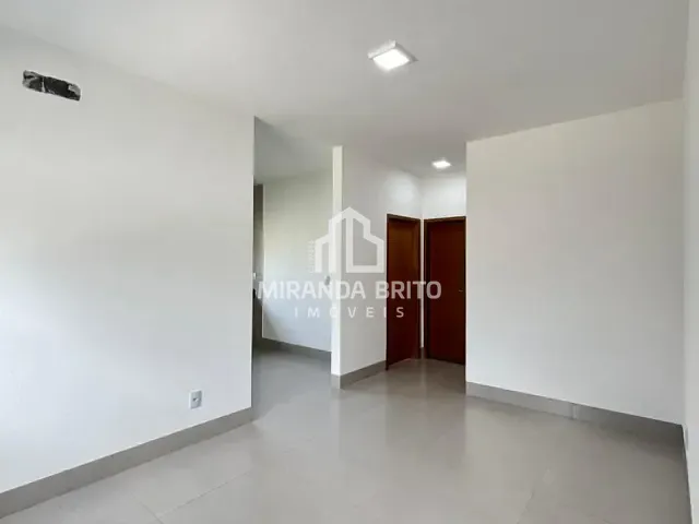Casa 2 quartos e 2 banheiros, à venda, no bairro Setor Rio Vermelho em Aparecida de Goiânia