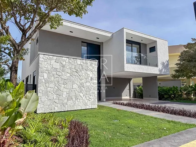 Casa com 510m² 5 quartos e 8 banheiros, à venda, no bairro Alphaville Araguaia em Goiânia