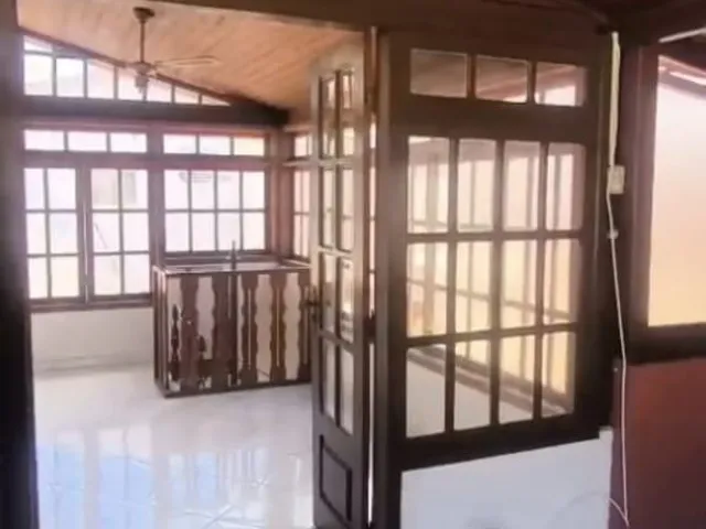 Casa 3 quartos e 2 banheiros, à venda, no bairro Costazul em Rio das Ostras