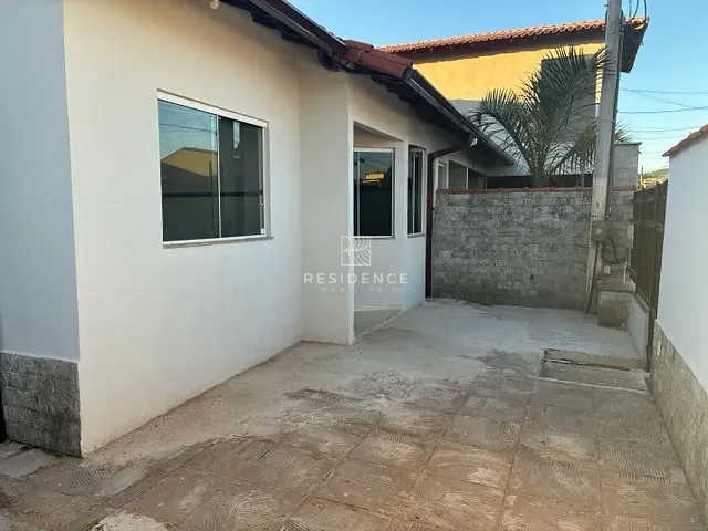 Casa 2 quartos e 1 banheiro, à venda, no bairro Morada do Vale (Califórnia da Barra) em Barra do Piraí