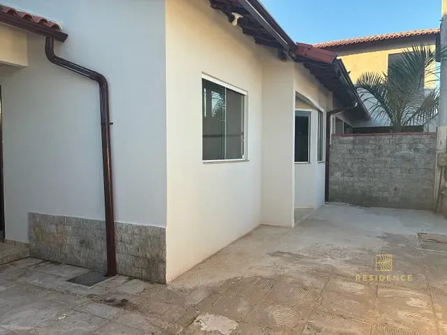 Casa 2 quartos e 1 banheiro, à venda, no bairro Morada do Vale (Califórnia da Barra) em Barra do Piraí